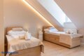 HUBERT KRAWIEC LOGO HOME - 34